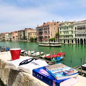Residenza Rialto 3*, Venezia Italia